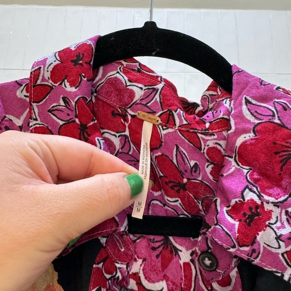 Free People Top - Picture 2 of 2